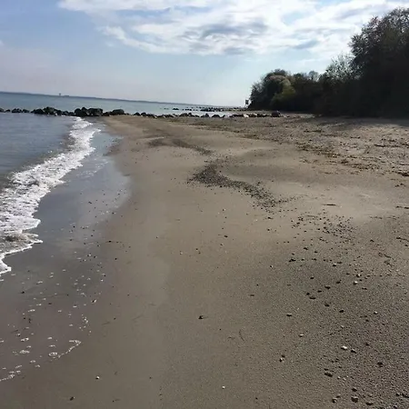 Onsstrandhuis, 'tuinenzee' * Kagelbusch